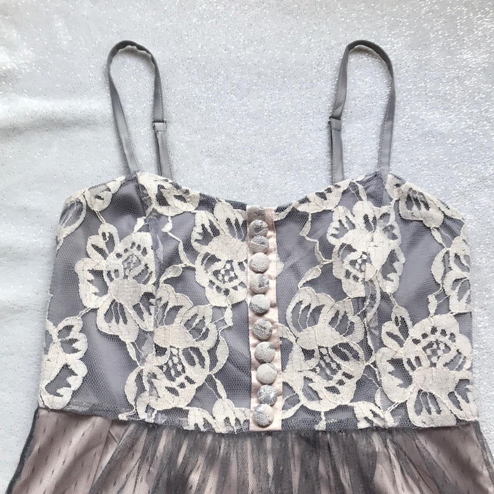 Gorgeous cream & taupe C. Luce mini dress - Picture 2 of 4